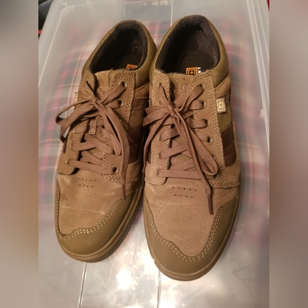 Mens 5.11 Tactical shoes size 10.